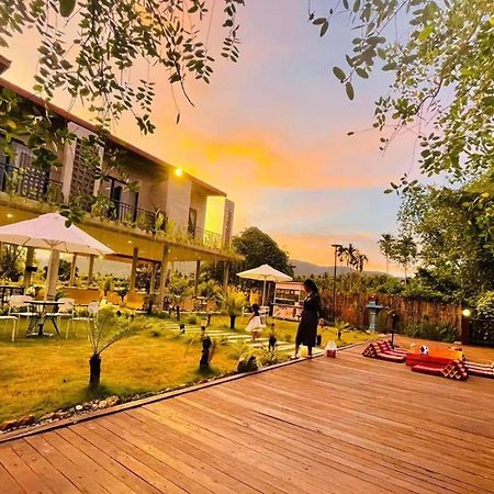 Kampot Tropical Village エクステリア 写真