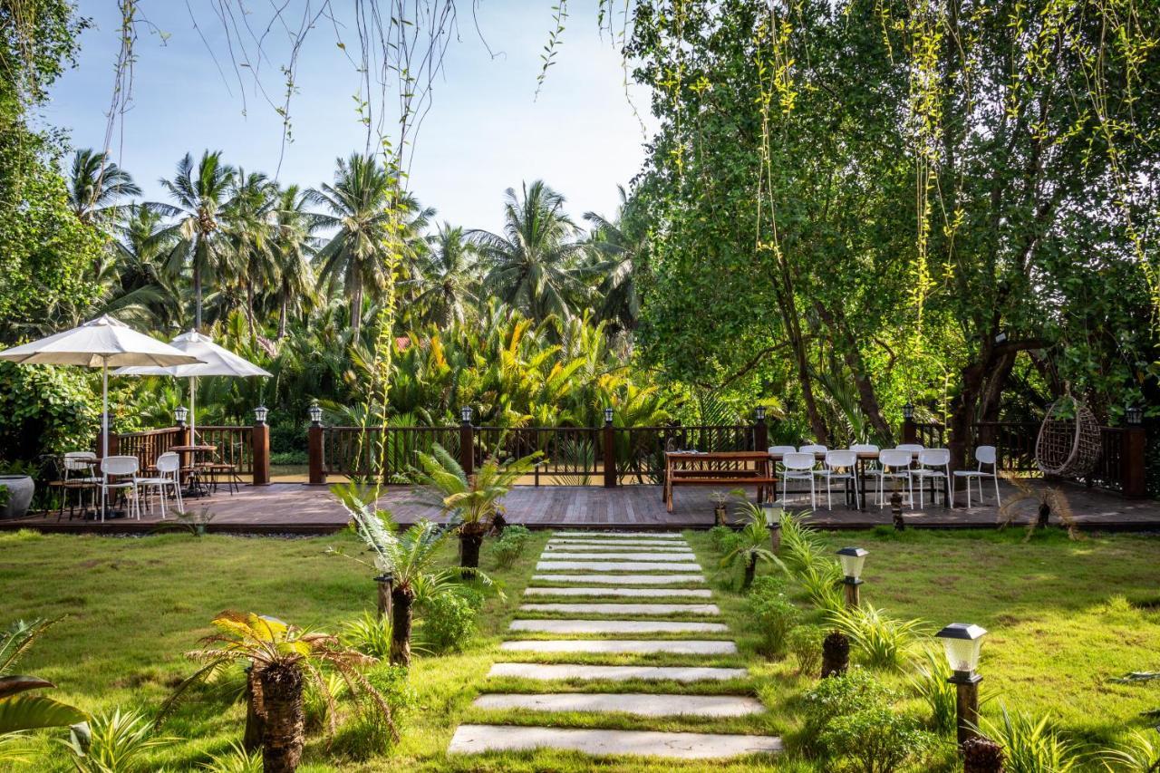 Kampot Tropical Village エクステリア 写真