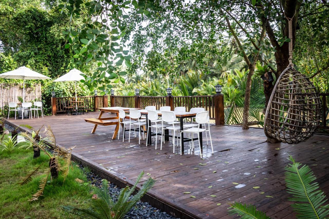 Kampot Tropical Village エクステリア 写真