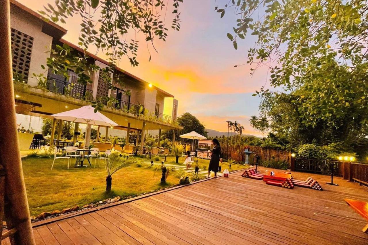 Kampot Tropical Village エクステリア 写真