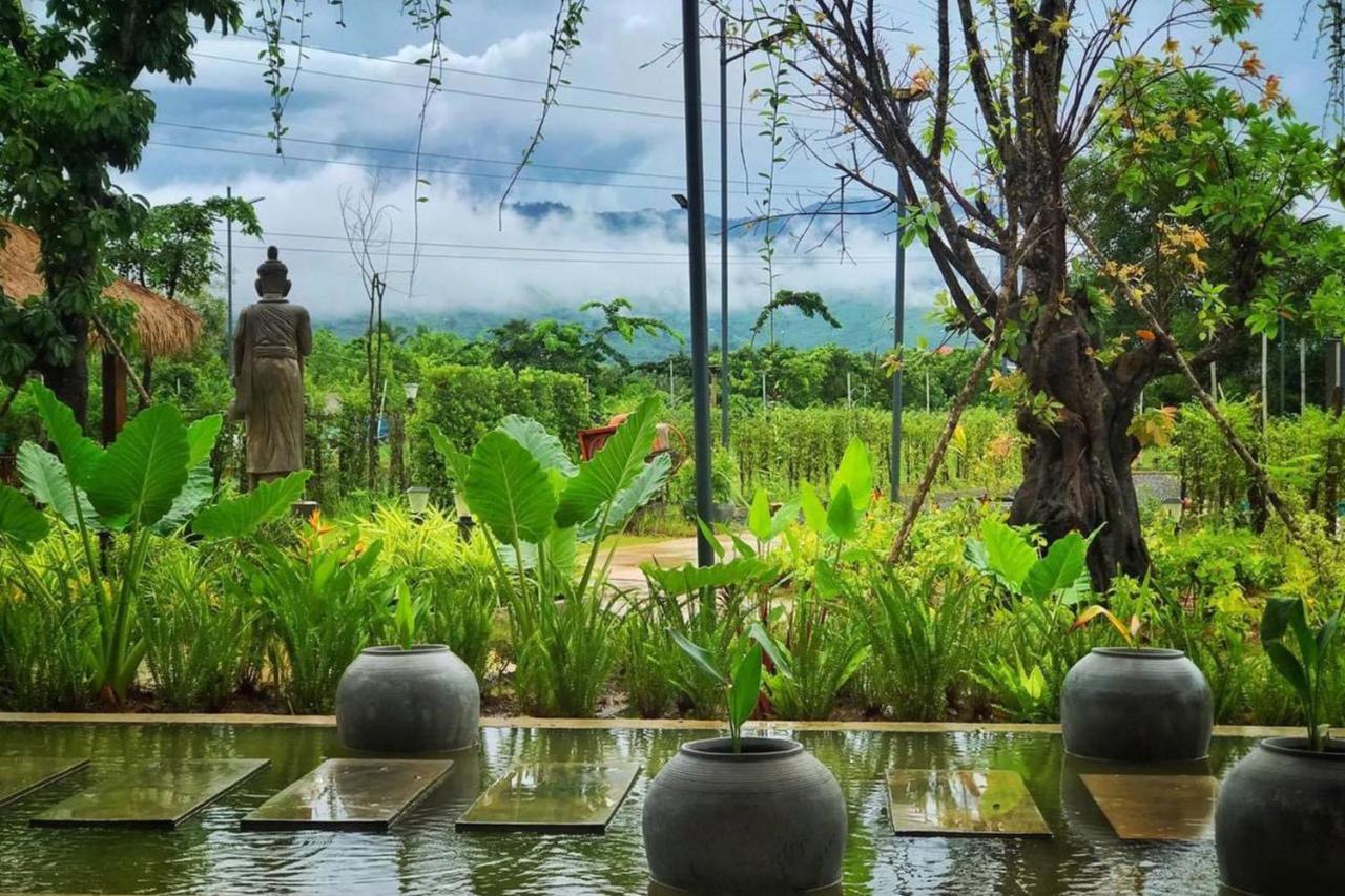 Kampot Tropical Village エクステリア 写真